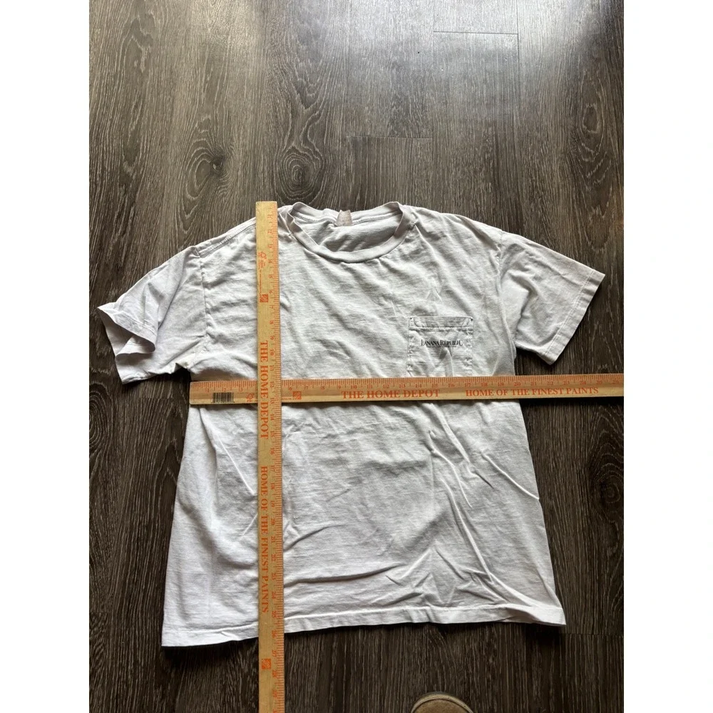 Banana Republic pit stains